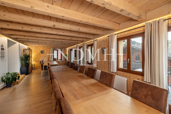 Au coeur du village - Appartement en duplex avec restaurant 5