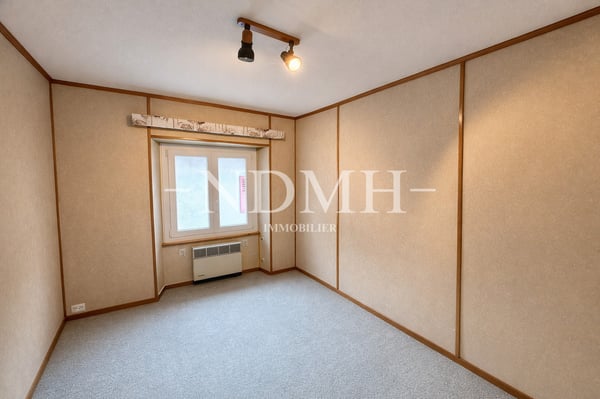 Spacieux appartement de 4.5 pièces au coeur du village 5