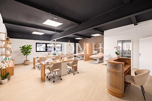 Espace professionnel lumineux et modulable en zone d'activités 1