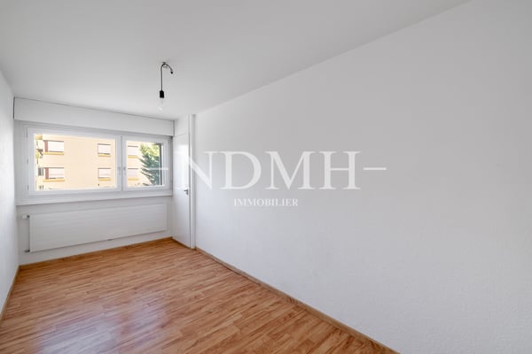 Appartement familial rénové à proximité du centre-ville 9