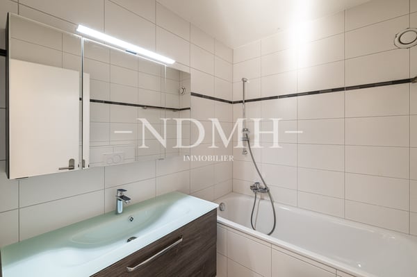 Appartement familial rénové à proximité du centre-ville 13