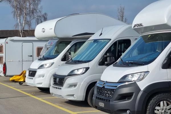 Parkplatz für Wohnmobil, Camper und Wohnwagen zwischen Schaffhausen und Diessenhofen 1