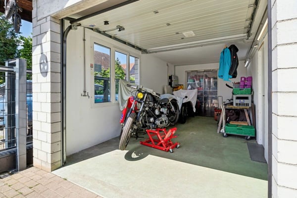 GEWERBEIMMOBILIE MIT VIELFÄLTIGEN NUTZUNGSMÖGLICHKEITEN UND WOHNHAUS 5