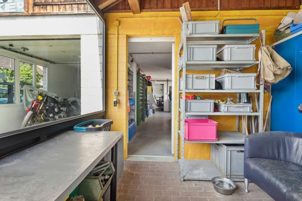 GEWERBEIMMOBILIE MIT VIELFÄLTIGEN NUTZUNGSMÖGLICHKEITEN UND WOHNHAUS 4