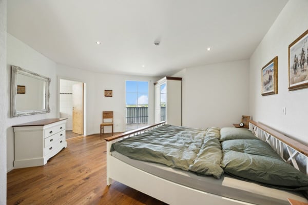 HOCHWERTIGE REITSPORTIMMOBILIE AN EINZIGARTIGER LAGE MIT TRAUMHAFTER WEITSICHT 10