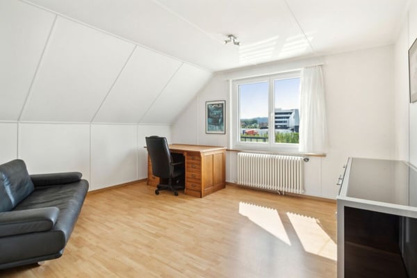 REITSPORT, WOHN- UND GEWERBEIMMOBILIE MIT VIELFÄLTIGEN NUTZUNGSMÖGLICHKEITEN 9