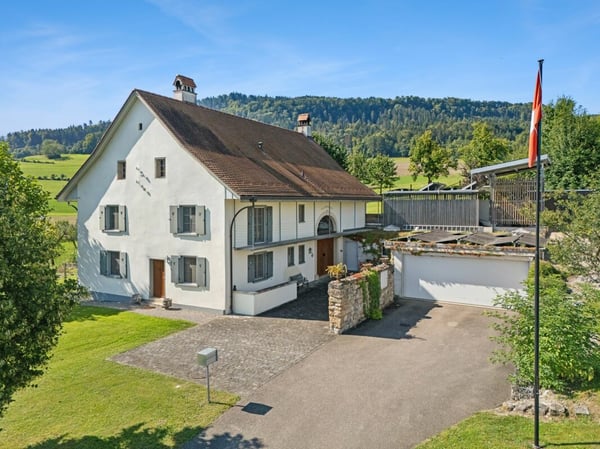 IHR EXKLUSIVES EIGENHEIM AN ABSOLUTER ALLEINLAGE 8