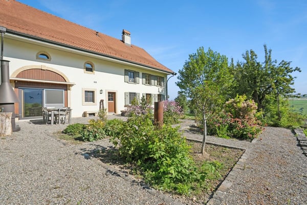 IHR EXKLUSIVES EIGENHEIM AN ABSOLUTER ALLEINLAGE 7