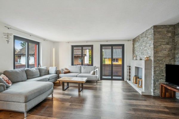 *NEUER PREIS* - FRISCH RENOVIERTES WOHNHAUS MIT REITPLATZ, ROUNDPEN UND GROSSEN WEIDEFLÄCHEN 4
