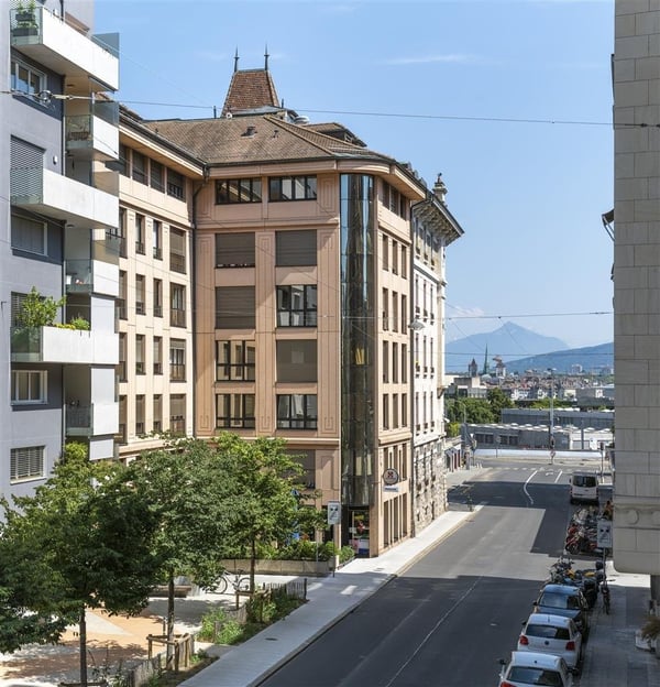 Places de parc intérieures aux Charmilles 12