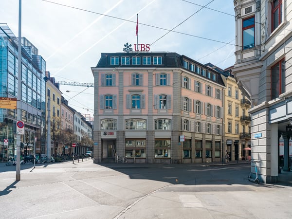 Ihr neuer Büro-Standort am Löwenplatz in Zürich zu vermieten 1