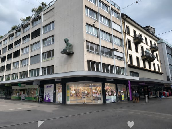 Ladenfläche an der Nidaugasse/General-Dufour-Strasse in Biel – sofort verfügbar 1