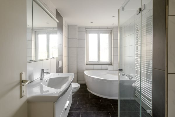 Schöne 4.5 Zimmerwohnung im Iselin-Quartier 5