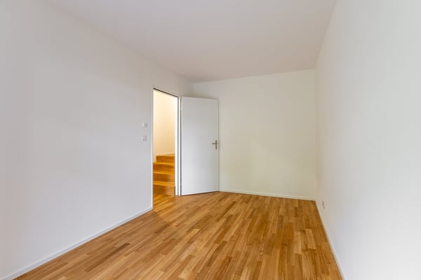 Schöne 3.5 Zimmerwohnung im Iselin Quartier 7