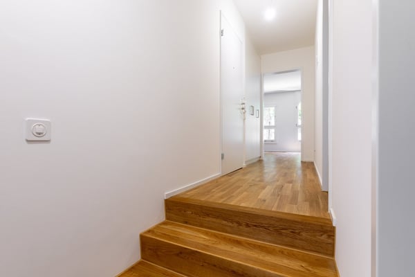 Schöne 3.5 Zimmerwohnung im Iselin Quartier 10