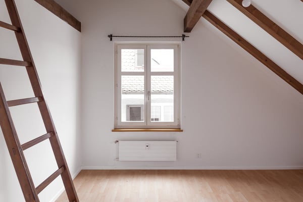 Charmante 3-Zimmer-Dachwohnung in Binningen 9