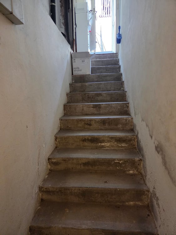Klimatisierter Weinkeller in historischem Gebäude 6