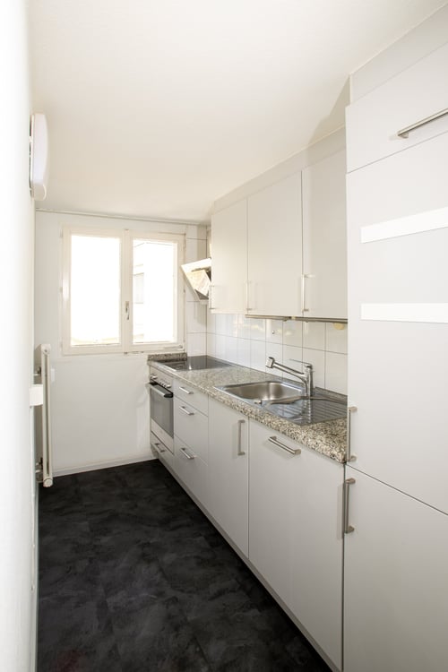 Helle 3,5 Zimmer-Dachwohnung nähe Kronenplatz 5
