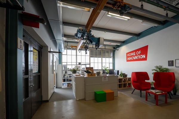 Grosszügiges Büro im EG in kreativer Fabrikhalle 14