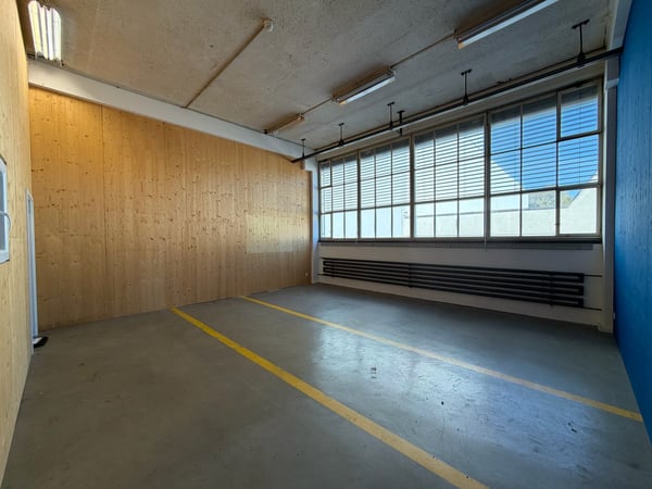 Charmantes Büro in alter Fabrikhalle 3