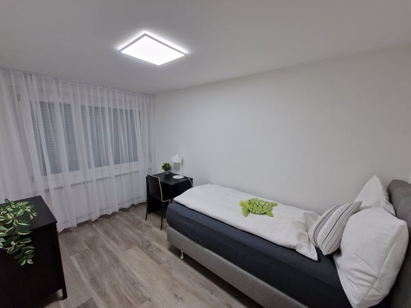 möblierte Businesszimmer, Monteurzimmer (Achtung: gemeinsame Küche und Bad)) 1