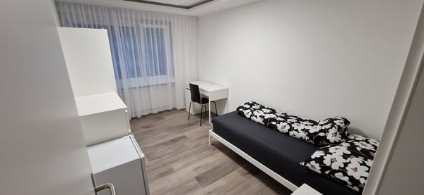 möblierte Businesszimmer, Monteurzimmer (Achtung: gemeinsame Küche und Bad)) 11
