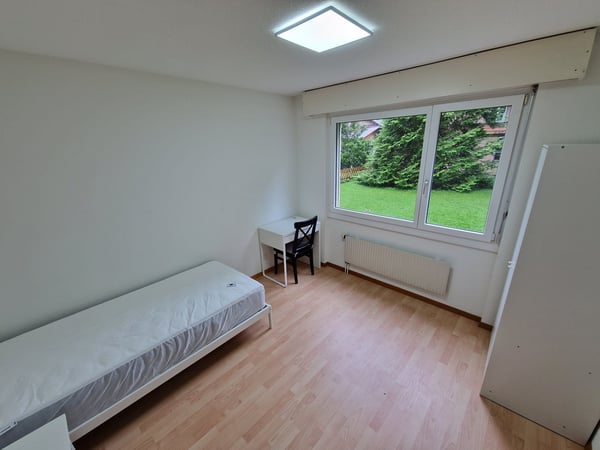 Monteurzimmer Zimmer möbliert,  (Achtung: Mitbenützung von Küche und Bad ) 2