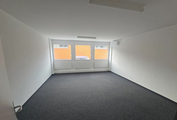 Moderne Bürofläche mit 202 m² an Top-Lage in Altendorf SZ 4