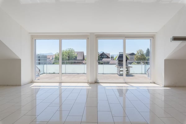 Grosszügige 4.5-Zimmer-Attika-Wohnung mit zwei Tiefgaragenplätzen, zwei Kellern 7