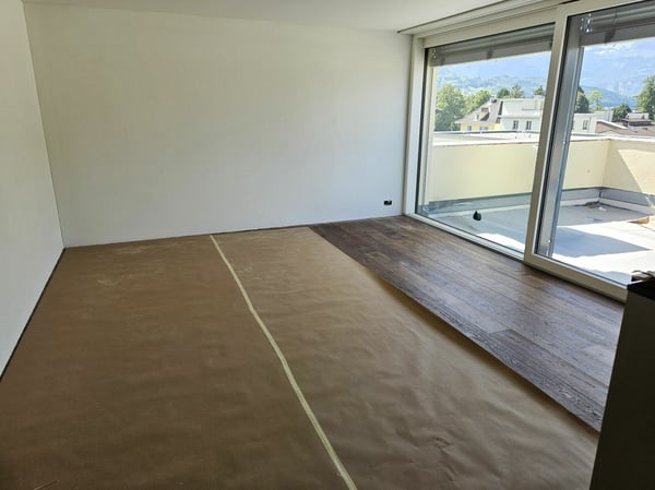8.5-Zimmer-Doppeleinfamilienhaus mit exklusivem Attikageschoss 5
