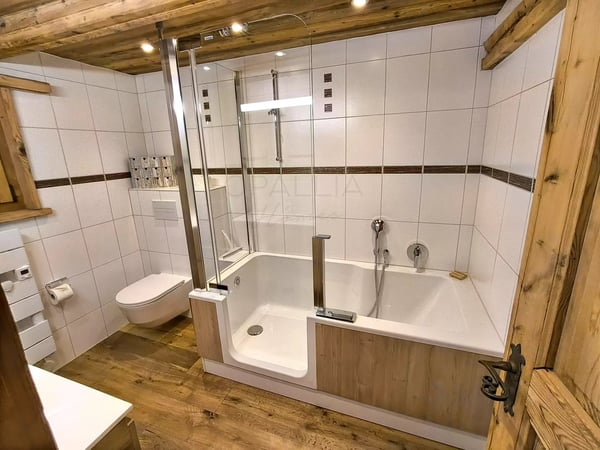 Renovated mazot with terrace, Randogne / Bluche 7