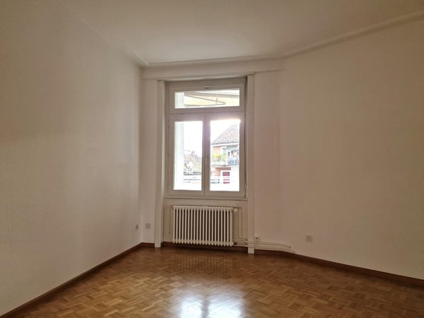 Moderne Altbauwohnung mit Balkon 9