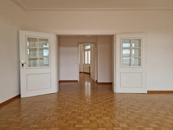 Moderne Altbauwohnung mit Balkon 3