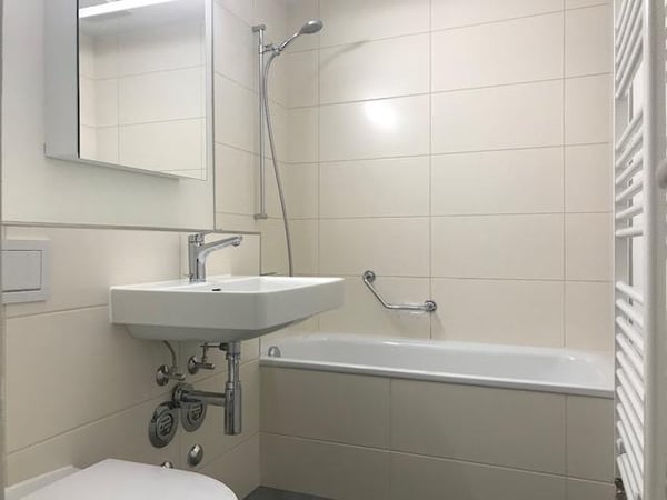 ruhige Seitenstrasse im St. Johanns-Quartier 3