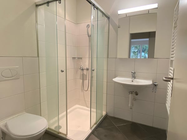 Wohnung an ruhiger sonniger Lage 10