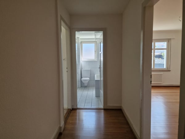 Helle 4-Zimmer-Wohnung Nähe Zoo Dorenbach 5