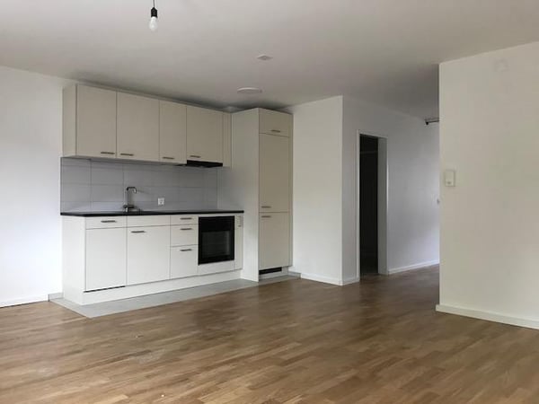 Moderne, attraktive Wohnung mit Balkon 1