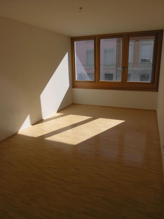 Grosse Familienwohnung mit Garten 10