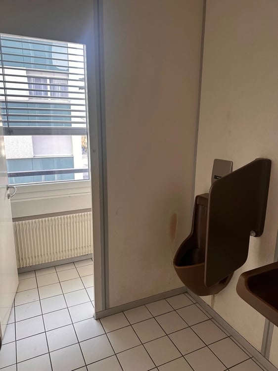 Grand bureau à louer idéalement situé au centre-ville de Sion 6