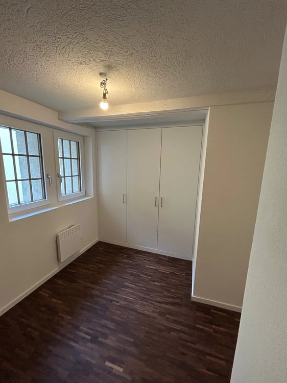 Appartement de 1.5 pièces entièrement rénové à louer en vielle ville de Sion 6