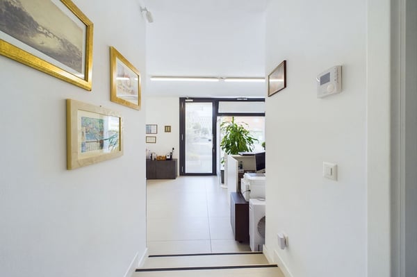 Viganello VN 119001001-2809 | Moderne Gewerbefläche mit vielfältigen Möglichkeiten 4