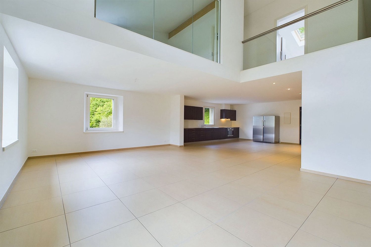 Bild Montagnola  - Comfort e modernità: ampio duplex di 4½ locali in affitto | Montagnola - Komfort und Modernität: grosszügige 4½-Zimmer- Duplexwohnung zur Miete