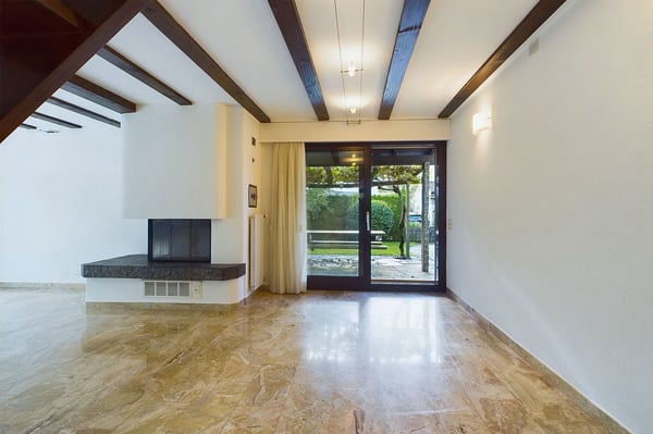 Figino - Wunderschönes, charaktervolles Haus in traumhafter Seelage | Figino - Splendida villetta di carattere in ottima località lacustre 11