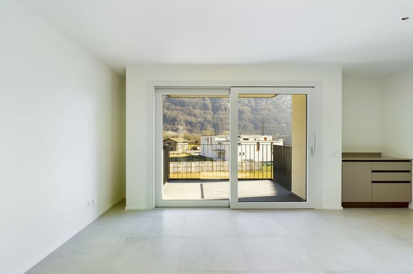Moderne Wohnung inmitten der Natur mit schöner Terrasse - Neubau in Iragna! 4