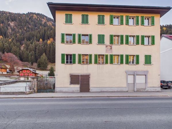 Traditionelles Wohnhaus mit grosszügigem, schönem Bauland - Ambrì 14