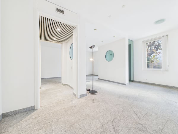 Ottima opportunità: ufficio 1.5 locali con spazi funzionali ad Agra - Collina d'Oro | Gute Gelegenheit: 1.5-Zimmer-Büro mit funktionalen Räumen in Agra - Collina d'Oro 9