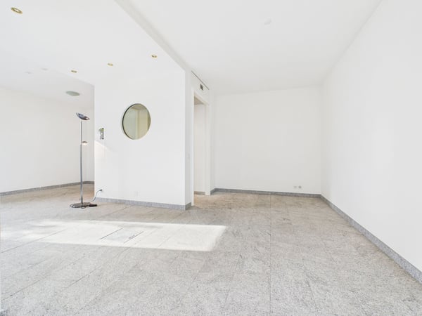 Ottima opportunità: ufficio 1.5 locali con spazi funzionali ad Agra - Collina d'Oro | Gute Gelegenheit: 1.5-Zimmer-Büro mit funktionalen Räumen in Agra - Collina d'Oro 4