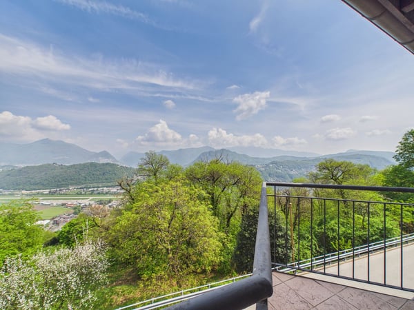 Stilvolle 4½-Zimmer-Maisonette mit Panoramablick 4