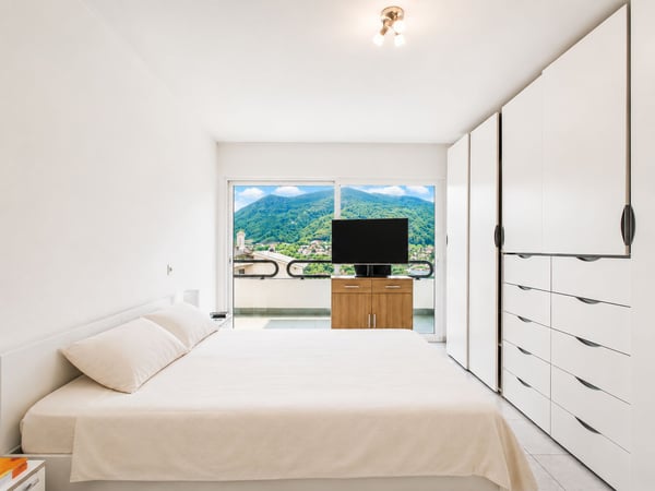 Wohnkomfort in strategischer Lage mit Panoramaterrasse 10