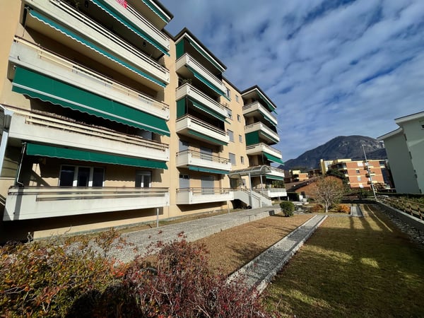 Attraktive 2½-Zimmer-Wohnung mit herrlichem Seeblick 3